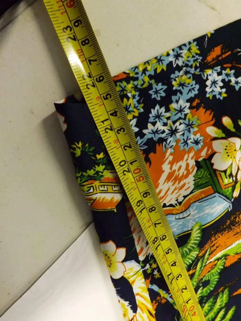 Ralph Lauren RLX Mens Tiger Floral Polo Golf Shorts Size 40 Polyester Multicolor